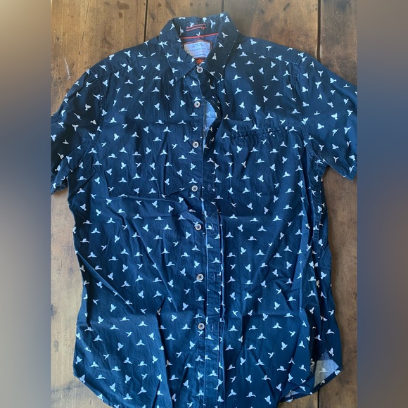 Denim & Flower Other - Denim & Flower Dark Blue Bird Pattern Shirt